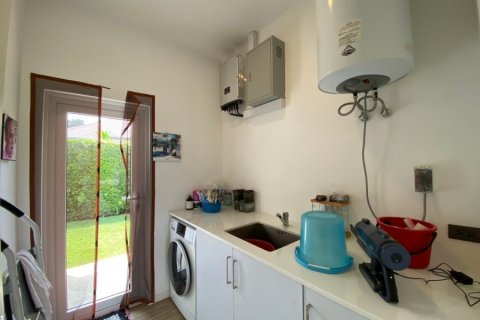 Villa in Hua Hin, Thailand 4 bedrooms № 168371 - photo 25