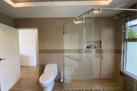 Villa in Hua Hin, Thailand 4 bedrooms № 168371 - photo 21