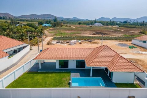 Villa à Hua Hin, Thaïlande 3 chambres № 168372