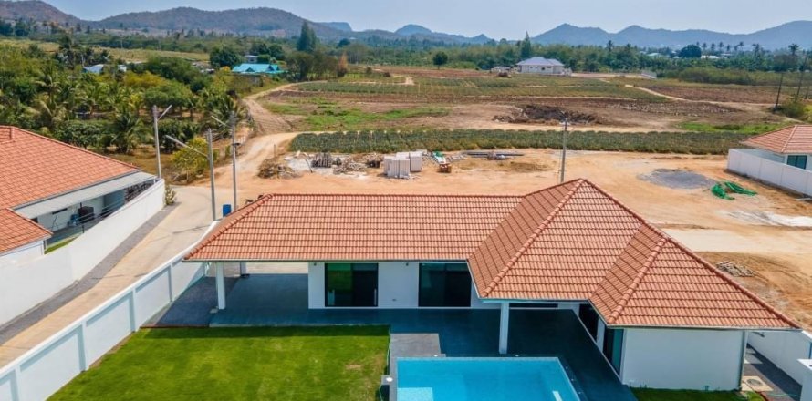 Villa à Hua Hin, Thaïlande 3 chambres № 168372