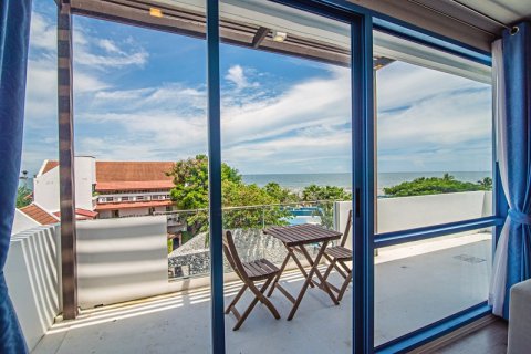Condo in Hua Hin, Thailand, 2 bedrooms  № 168368 - photo 14