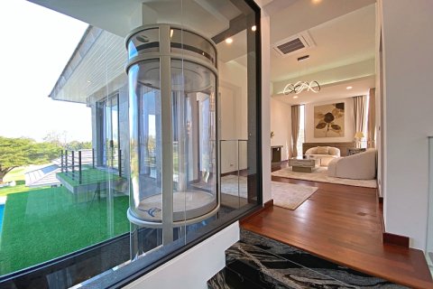 Villa in Cha-am, Thailand 4 bedrooms № 168373 - photo 23