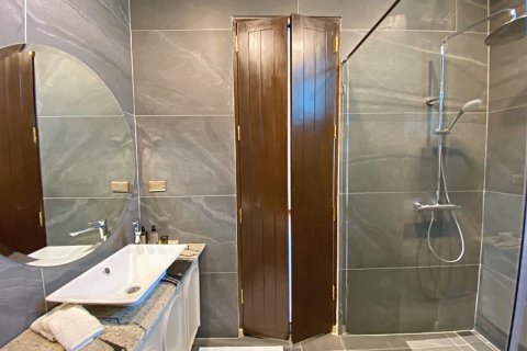 Villa in Cha-am, Thailand 4 bedrooms № 168373 - photo 27