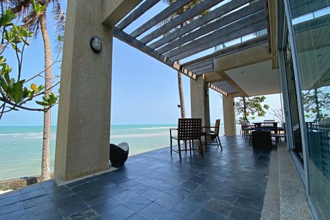 Condo in Hua Hin, Thailand, 3 bedrooms  № 168370 - photo 9