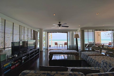 Condo in Hua Hin, Thailand, 3 bedrooms  № 168370 - photo 15