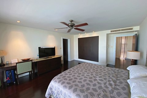 Condo in Hua Hin, Thailand, 3 bedrooms  № 168370 - photo 21