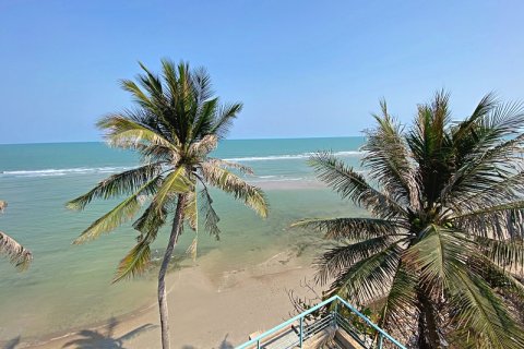 Condo in Hua Hin, Thailand, 3 bedrooms  № 168370 - photo 27