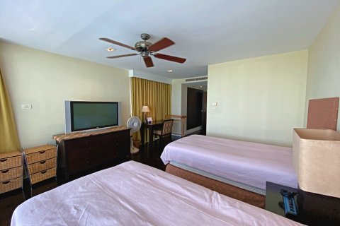 Condo in Hua Hin, Thailand, 3 bedrooms  № 168370 - photo 19