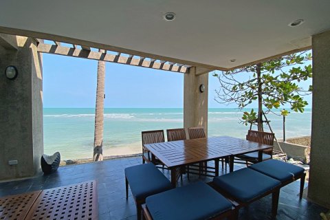 Condo in Hua Hin, Thailand, 3 bedrooms  № 168370 - photo 12