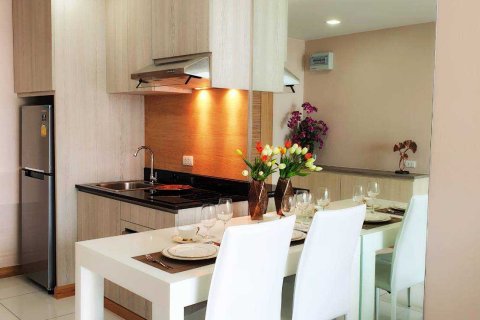 Condo in Pattaya, Thailand, 1 bedroom  № 165497 - photo 4