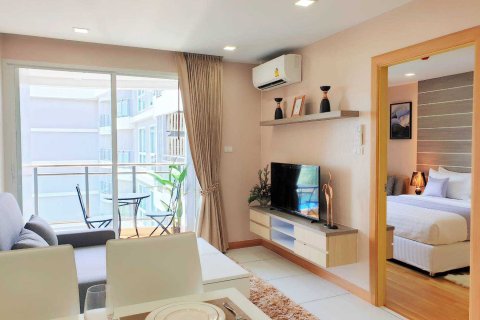 Condo in Pattaya, Thailand, 1 bedroom  № 165497 - photo 5