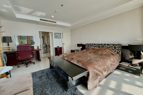 Condo in Pattaya, Thailand, 2 bedrooms № 155270 - photo 20