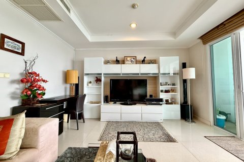 Condo in Pattaya, Thailand, 2 bedrooms № 155270 - photo 6