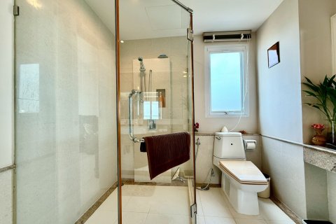 Condo in Pattaya, Thailand, 2 bedrooms № 155270 - photo 26