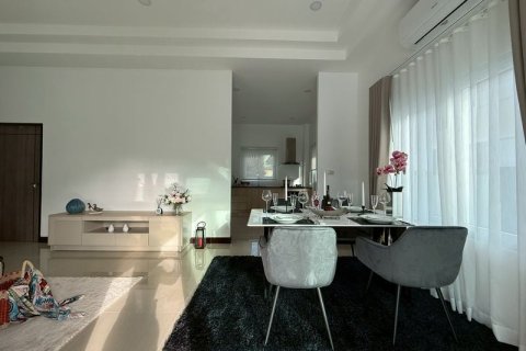 Дом в Паттайе, Таиланд с 3 спальнями № 155269 - фото 8