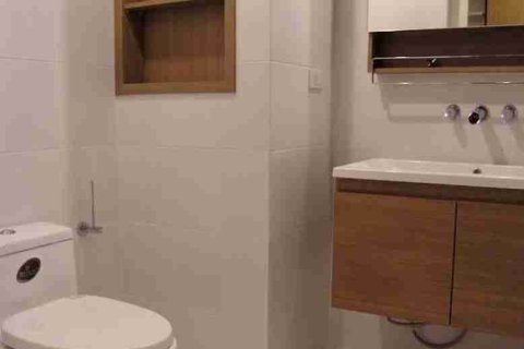 Condo in Bangkok, Thailand, 1 bedroom  № 183458 - photo 5