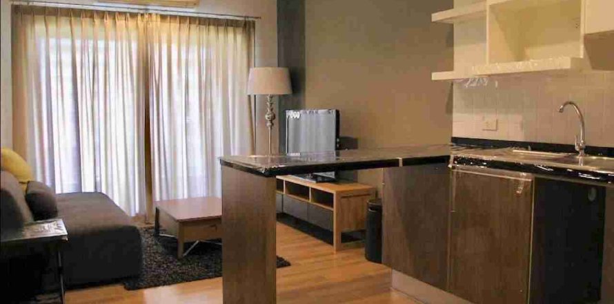 Condo in Bangkok, Thailand, 1 bedroom  № 183458