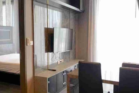 Condo in Bangkok, Thailand, 1 bedroom № 183456 - photo 11