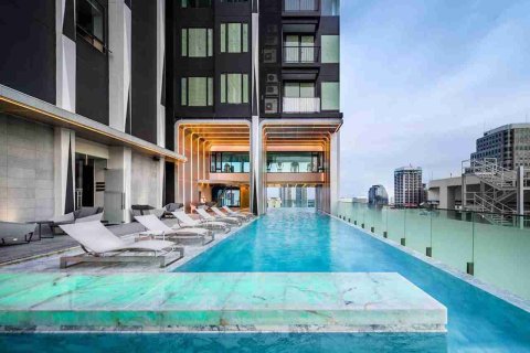 Condo in Bangkok, Thailand, 1 bedroom № 183456 - photo 2