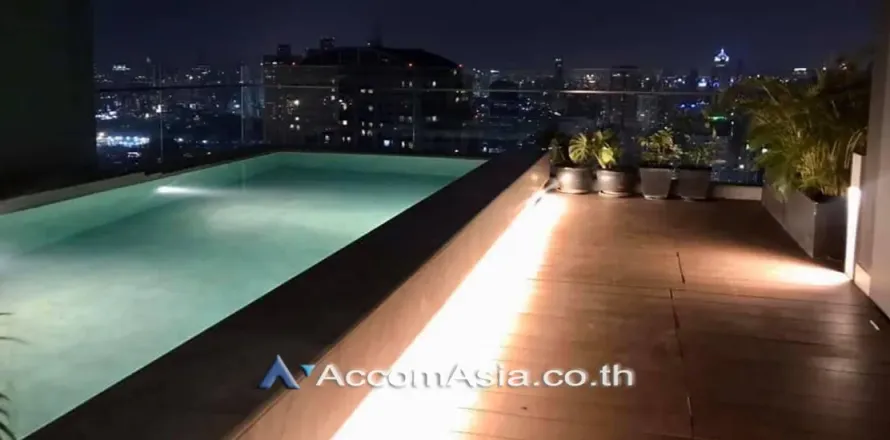 Ático de 4 dormitorios en Watthana, Bangkok, Tailandia № 214706