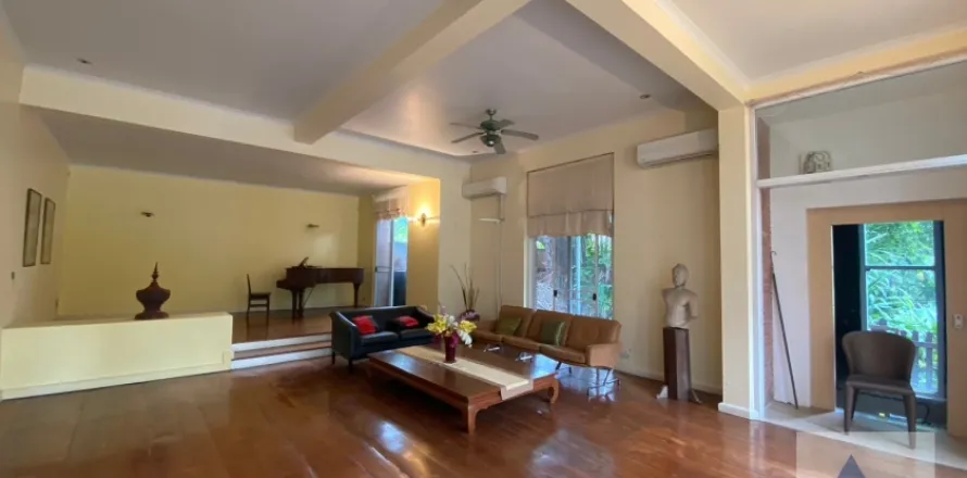 Maison à Lak Si, Bangkok, Thaïlande 6 chambres № 214703