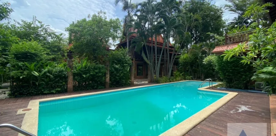 Haus in Lak Si, Bangkok, Thailand 4 Schlafzimmer № 214704