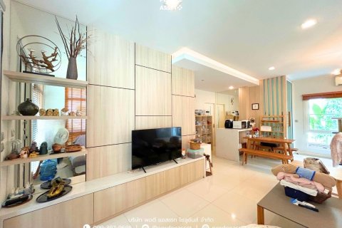 Maison à Nonthaburi, Thaïlande 3 chambres № 163123 - photo 6