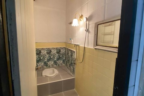 Duplex in Bang Kapi, Bangkok, Thailand 8 bedrooms № 152795 - photo 10