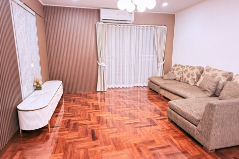 Кондоминиум с 2 спальнями в Самутпракане, Таиланд № 152794 - фото 5