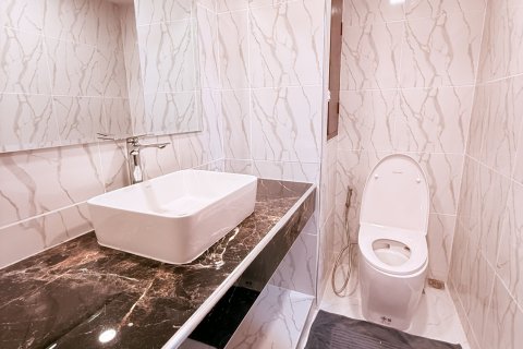 Кондоминиум с 2 спальнями в Самутпракане, Таиланд № 152794 - фото 6