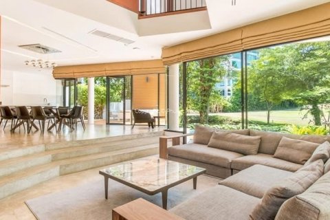 Вилла в Кату, Таиланд с 4 спальнями  № 152798 - фото 10