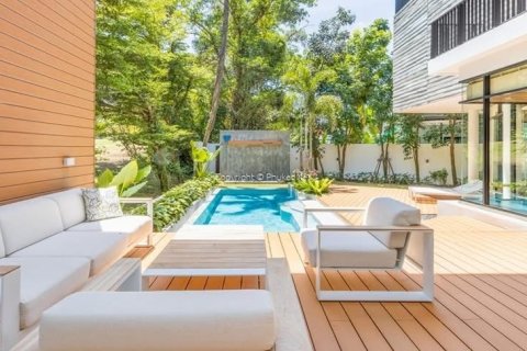 Вилла в Кату, Таиланд с 4 спальнями  № 152798 - фото 7