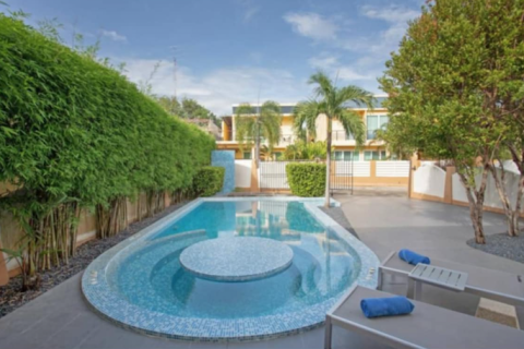 Villa in Phuket, Thailand 3 bedrooms № 167232 - photo 2