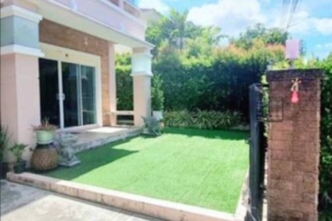 Maison à Samut Prakan, Thaïlande 5 chambres № 167228 - photo 9