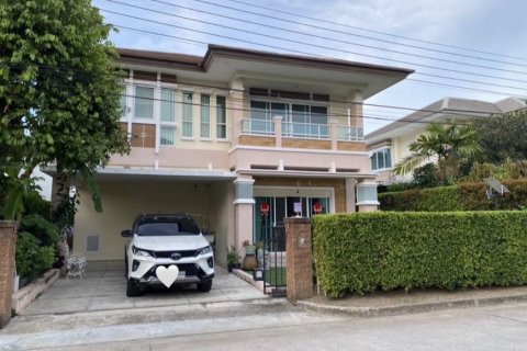 Maison à Samut Prakan, Thaïlande 5 chambres № 167228 - photo 7