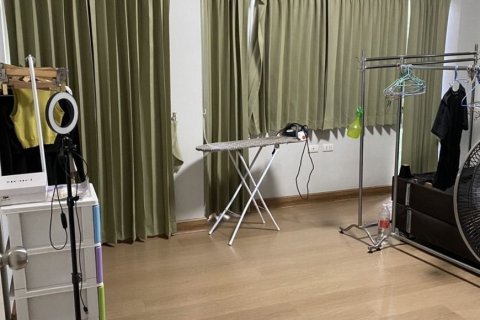 Maison à Samut Prakan, Thaïlande 5 chambres № 167228 - photo 4