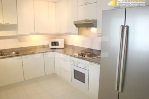 Condo in Pattaya, Thailand, 3 bedrooms № 210408 - photo 15