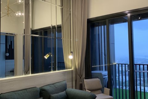 Студия в кондо в Пхракханонге, Бангкок, Таиланд № 161956 - фото 5