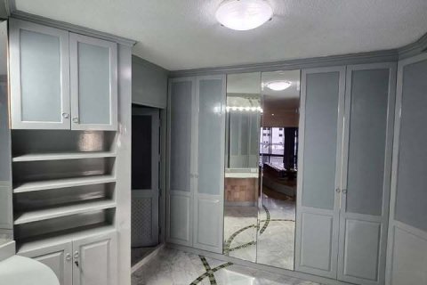 Condo in Pathum Wan, Bangkok, Thailand, 2 bedrooms  № 161957 - photo 15