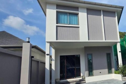 Villa in Phuket, Thailand 3 bedrooms № 161962 - photo 17