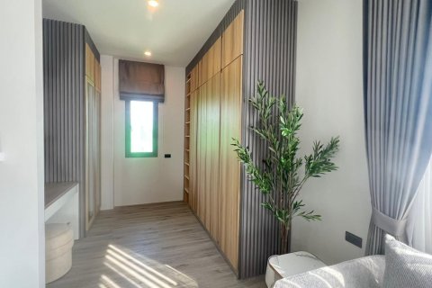 Villa in Phuket, Thailand 3 bedrooms № 161962 - photo 12