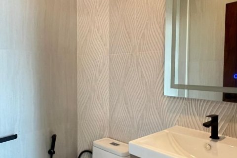 Villa in Phuket, Thailand 3 bedrooms № 161962 - photo 7