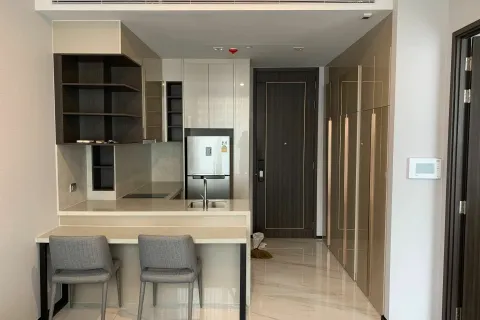 Studio dans le Condo à Watthana, Bangkok, Thaïlande  № 161307 - photo 3