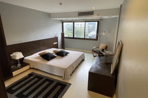 Condo in Watthana, Bangkok, Thailand, 2 bedrooms  № 161308 - photo 13