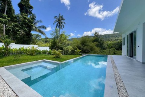 Villa in Ko Samui, Thailand 4 bedrooms № 135256 - photo 2