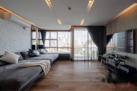 Condo in Bangkok, Thailand, 1 bedroom № 157713 - photo 15