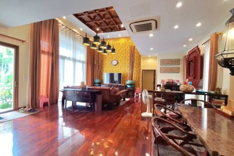 House in Pattaya, Thailand 5 bedrooms № 157714 - photo 5