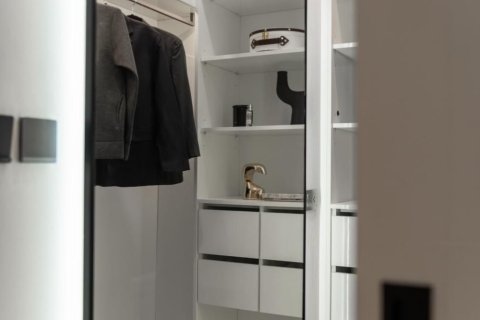 Condo à Sathon, Bangkok, Thaïlande, 2 chambres  № 159453 - photo 13