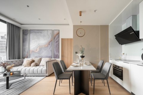 Condo à Sathon, Bangkok, Thaïlande, 2 chambres  № 159453 - photo 2