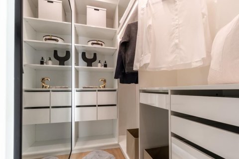 Condo à Sathon, Bangkok, Thaïlande, 2 chambres  № 159453 - photo 12